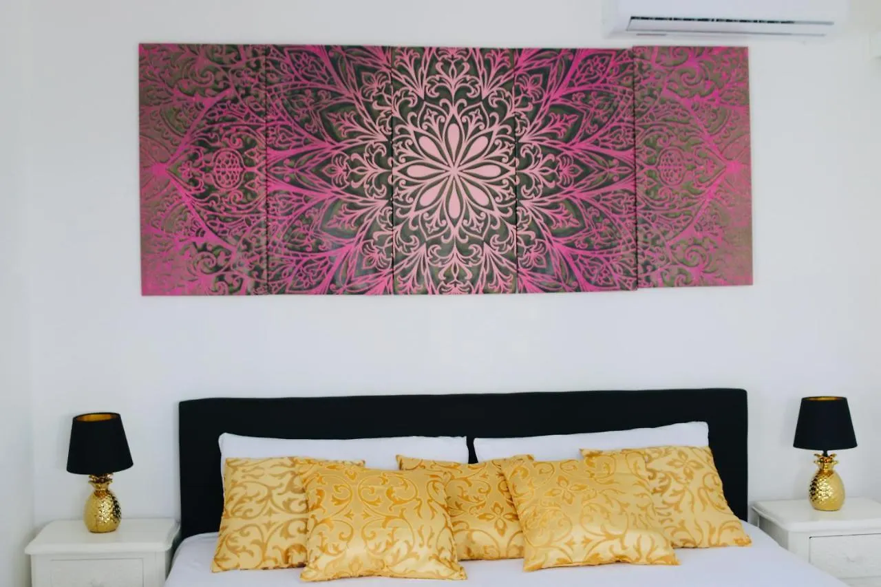 Neue Villa Tropic Paradise Willemstad 0*,